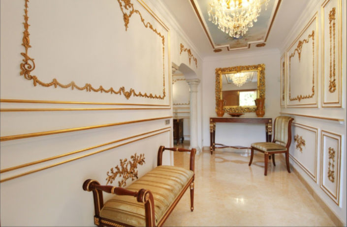 Image No.5-8 Bed House for sale