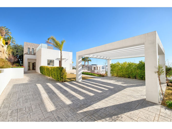 Image No.29-4 Bed House for sale