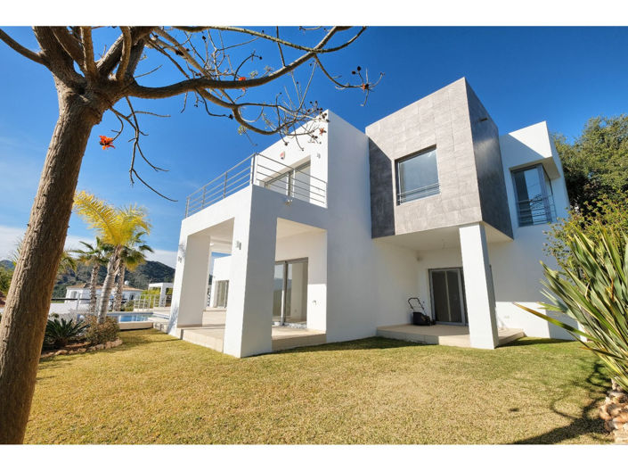 Image No.31-4 Bed House for sale