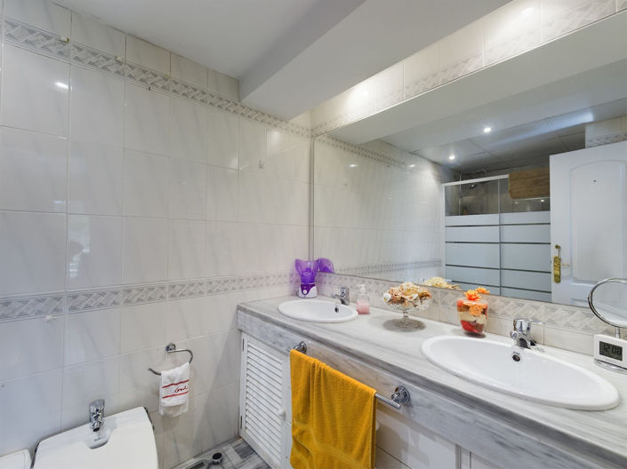 Image No.19-Appartement de 3 chambres à vendre à Elviria