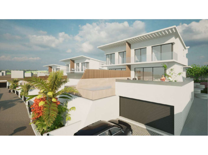 Image No.2-4 Bed House for sale