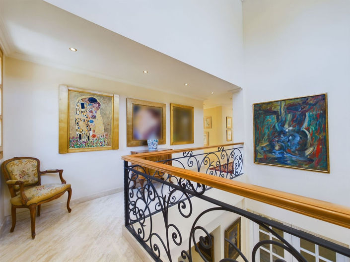 Image No.16-4 Bed House for sale