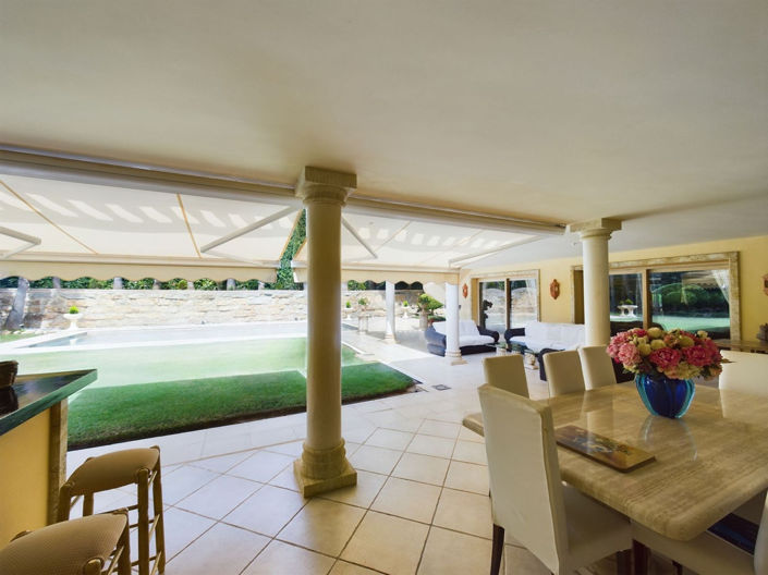 Image No.42-4 Bed House for sale