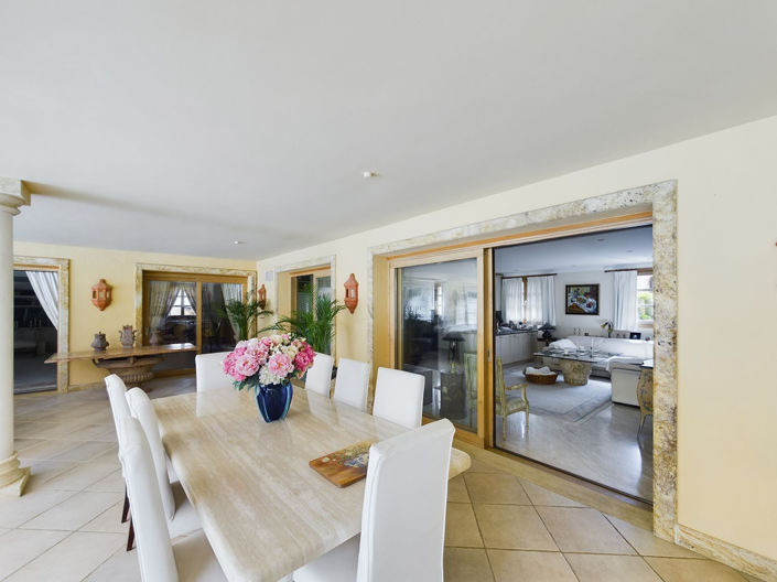 Image No.5-4 Bed House for sale