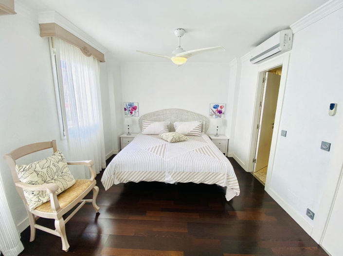 Image No.15-5 Bed House for sale