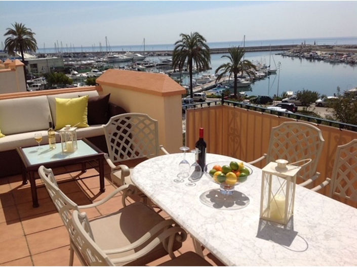 Image No.2-5 Bed House for sale
