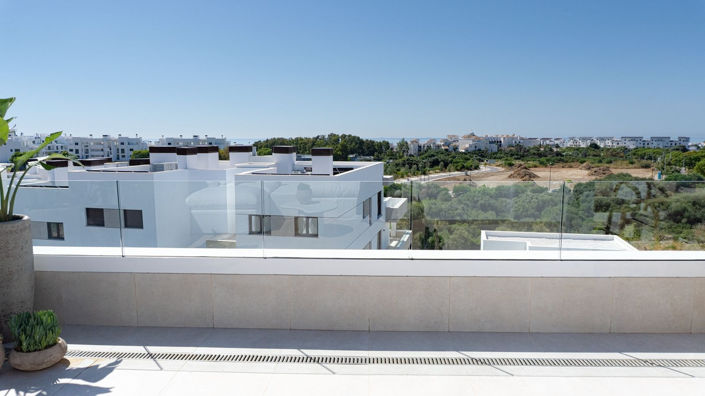 Image No.21-3 Bed Apartment for sale