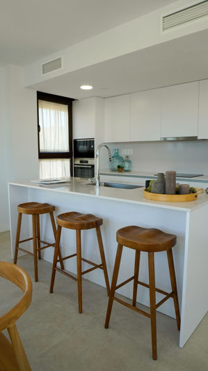 Image No.7-3 Bed Apartment for sale