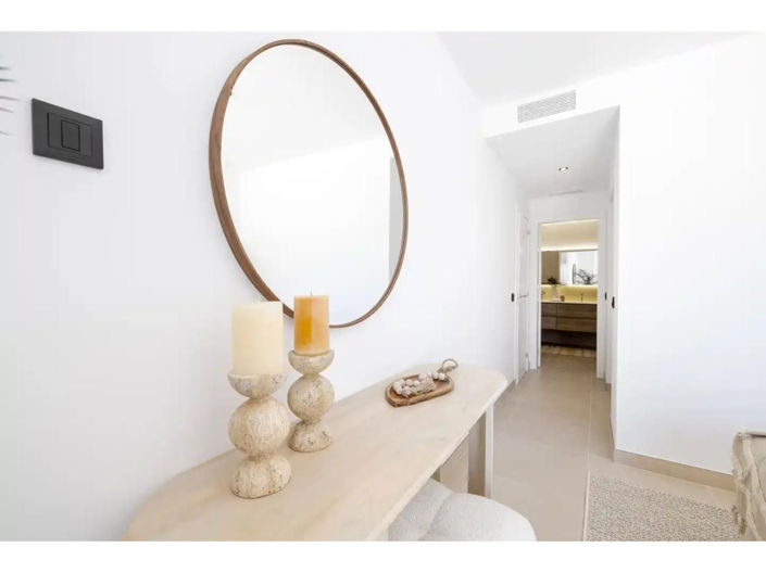 Image No.17-2 Bed Apartment for sale