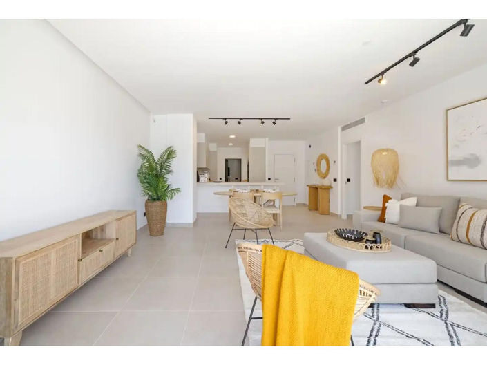 Image No.29-2 Bed Apartment for sale