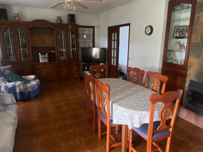 Image No.4-5 Bed House for sale