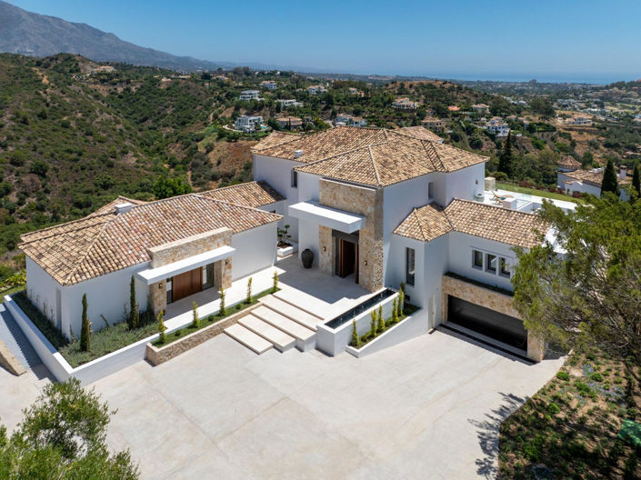 Image No.34-8 Bed House for sale