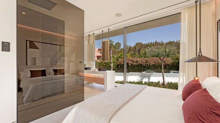 Image No.23-4 Bed House for sale