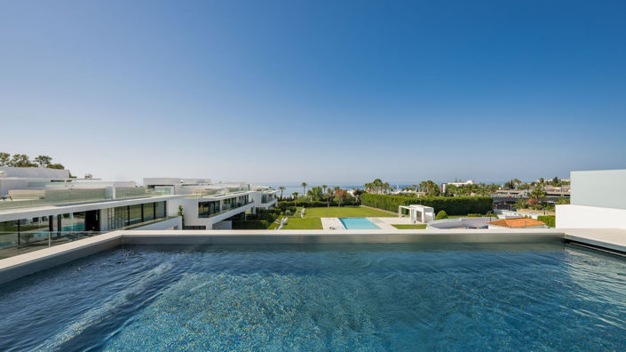 Image No.3-4 Bed House for sale
