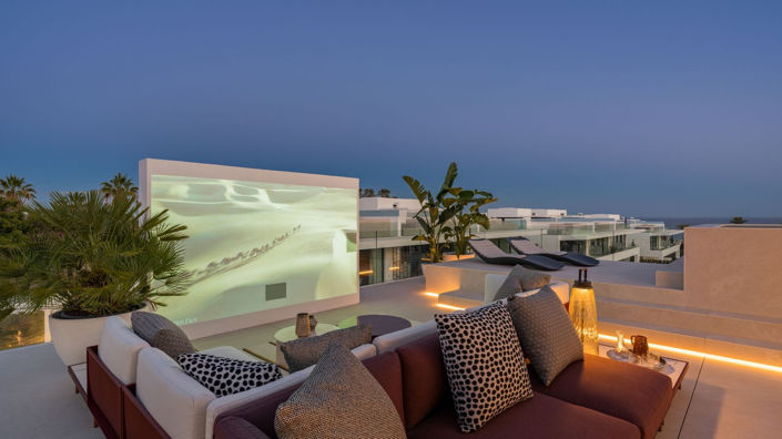 Image No.44-4 Bed House for sale