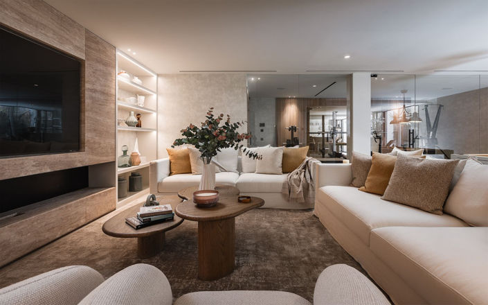 Image No.2-5 Bed House for sale