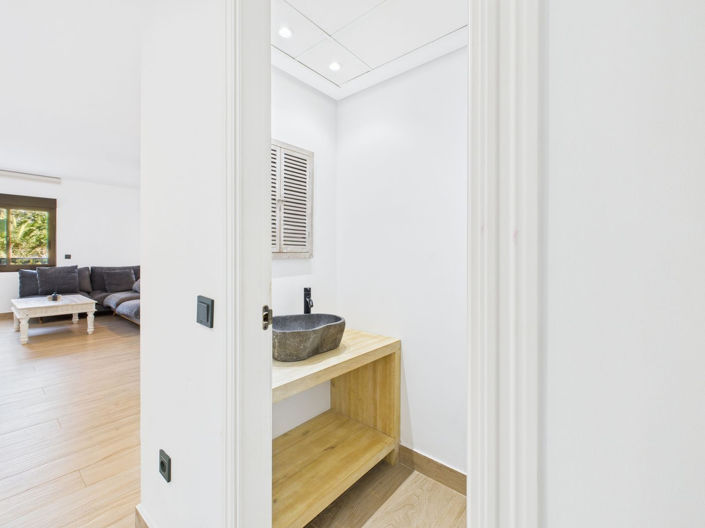 Image No.11-3 Bed Apartment for sale