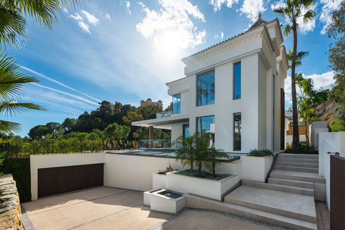 Image No.31-6 Bed House for sale