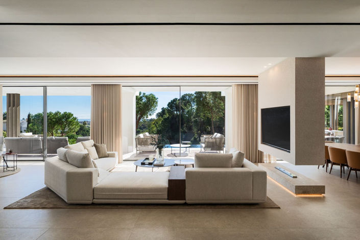 Image No.7-6 Bed House for sale