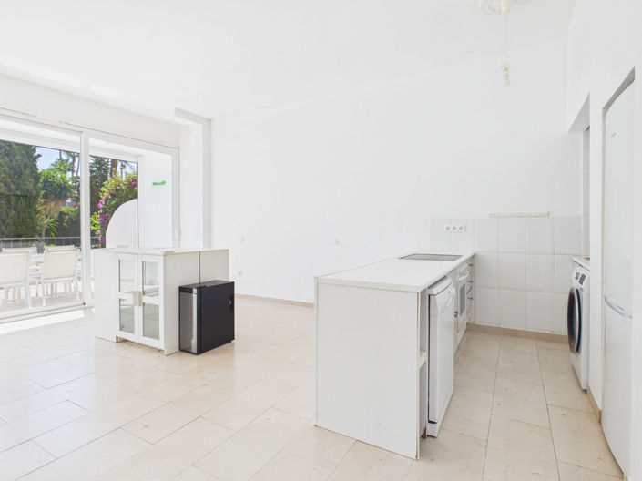 Image No.11-1 Bed Apartment for sale