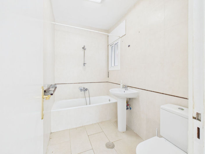 Image No.12-1 Bed Apartment for sale