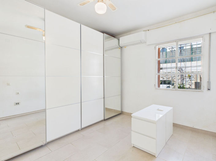 Image No.9-1 Bed Apartment for sale