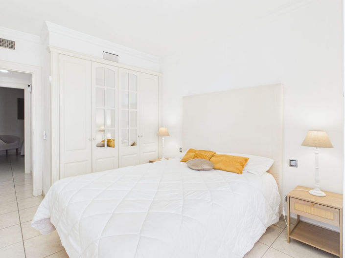 Image No.16-2 Bed Apartment for sale