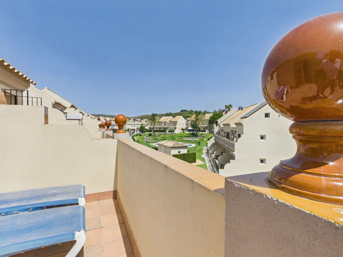 Image No.28-4 Bed House for sale