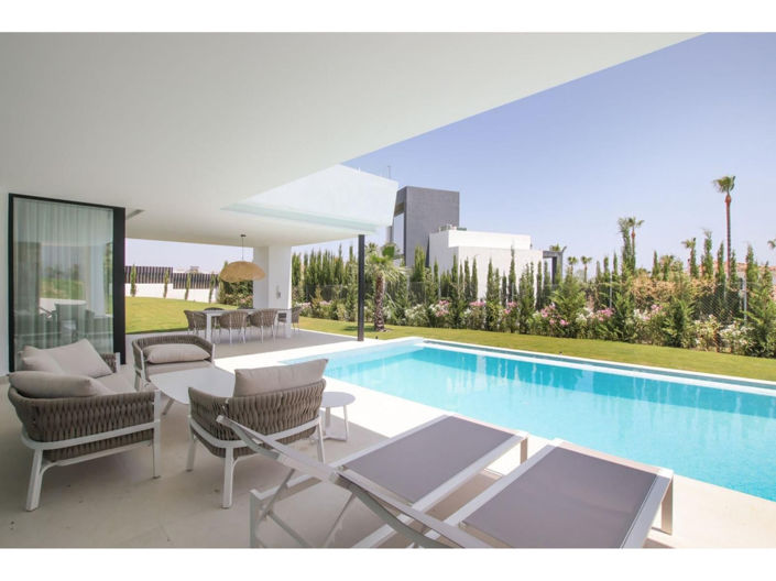 Image No.3-4 Bed House for sale