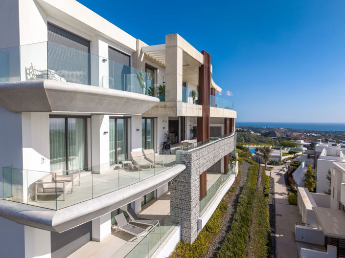 Image No.35-3 Bed Apartment for sale