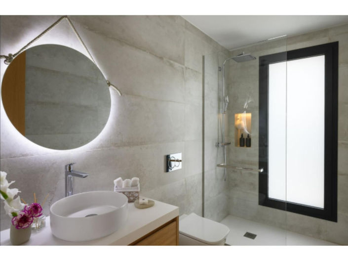 Image No.41-4 Bed House for sale