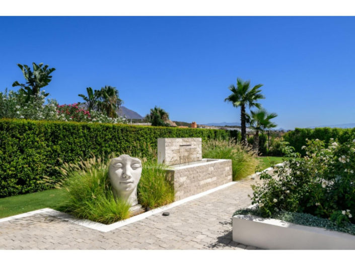 Image No.49-4 Bed House for sale