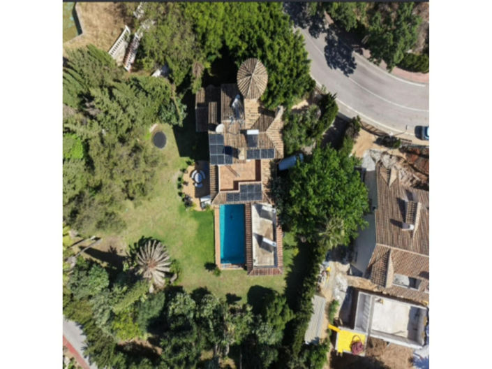 Image No.2-4 Bed House for sale