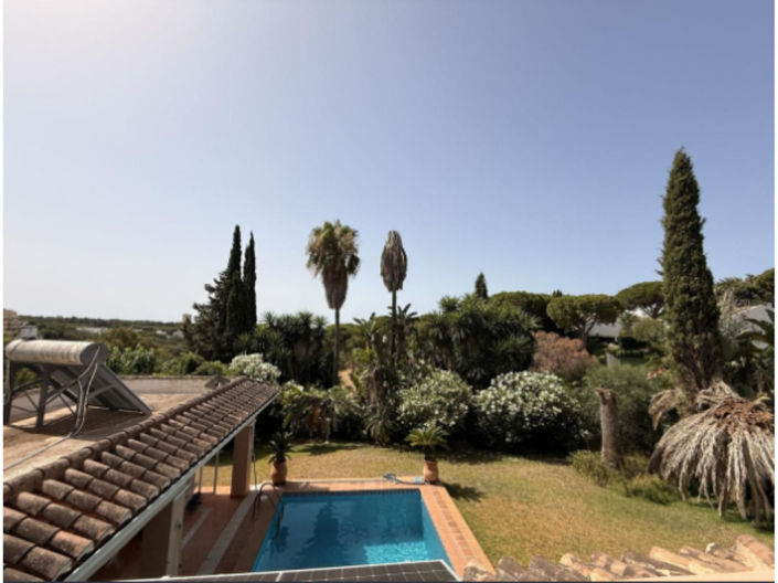 Image No.24-4 Bed House for sale