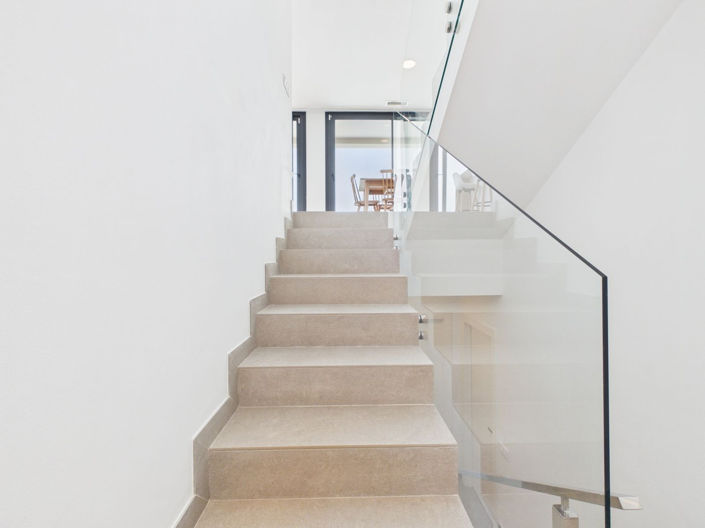 Image No.23-4 Bed House for sale