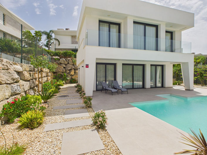 Image No.44-4 Bed House for sale