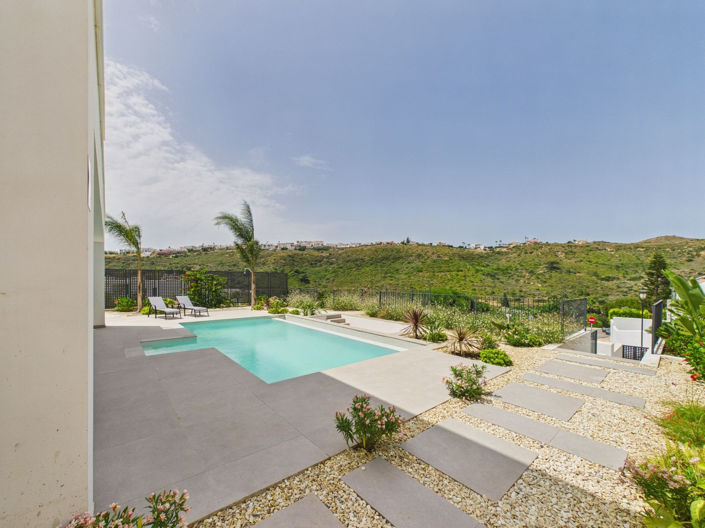 Image No.45-4 Bed House for sale