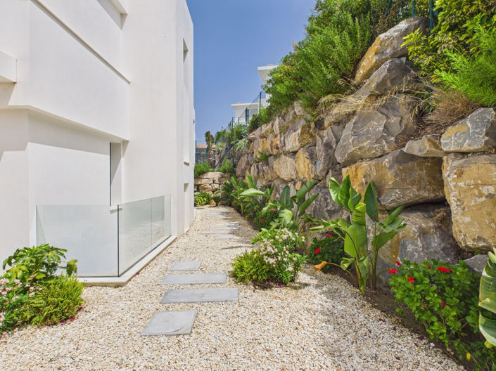 Image No.48-4 Bed House for sale