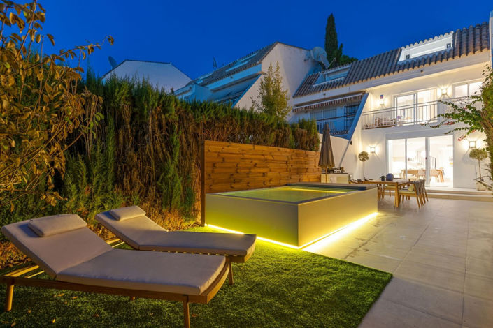 Image No.27-4 Bed House for sale
