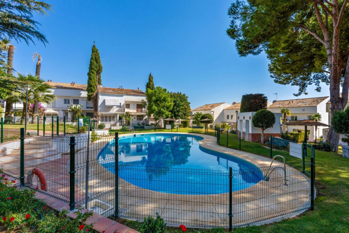 Image No.31-4 Bed House for sale