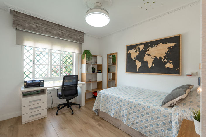 Image No.19-4 Bed House for sale