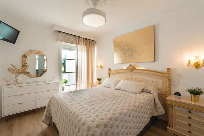 Image No.22-4 Bed House for sale
