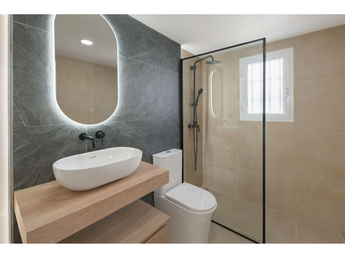Image No.22-2 Bed Apartment for sale