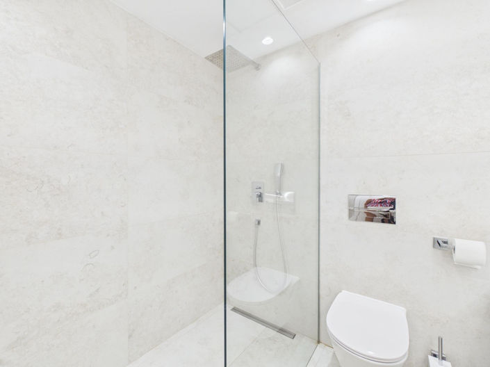 Image No.24-4 Bed House for sale