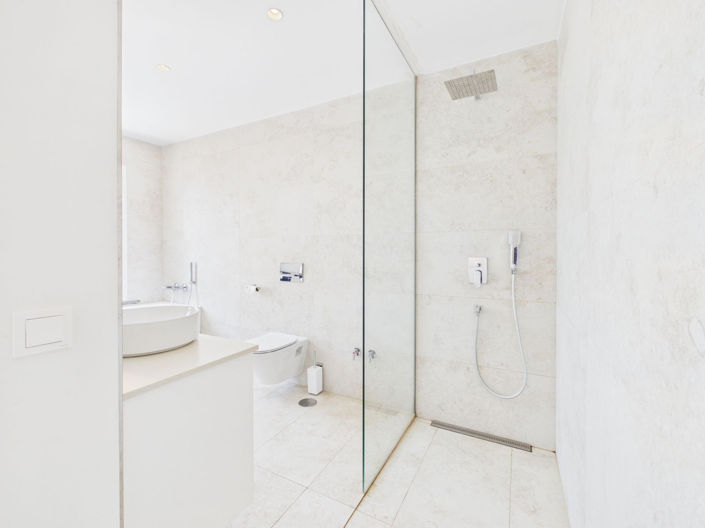 Image No.28-4 Bed House for sale