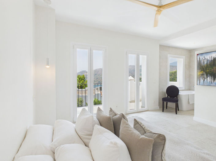 Image No.31-4 Bed House for sale