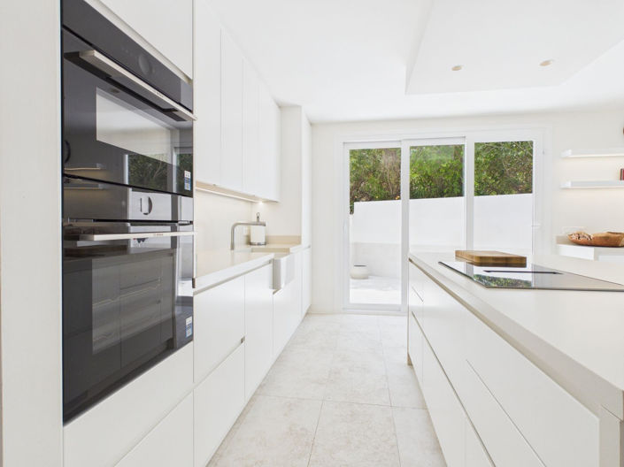 Image No.8-4 Bed House for sale