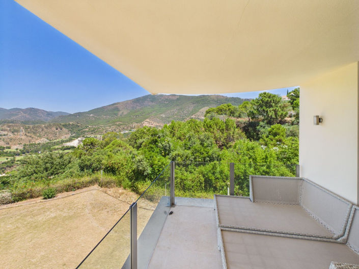 Image No.13-9 Bed House for sale