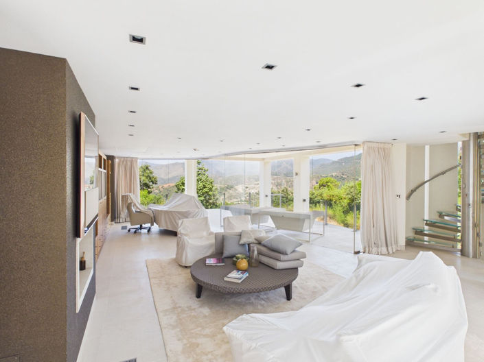 Image No.18-9 Bed House for sale