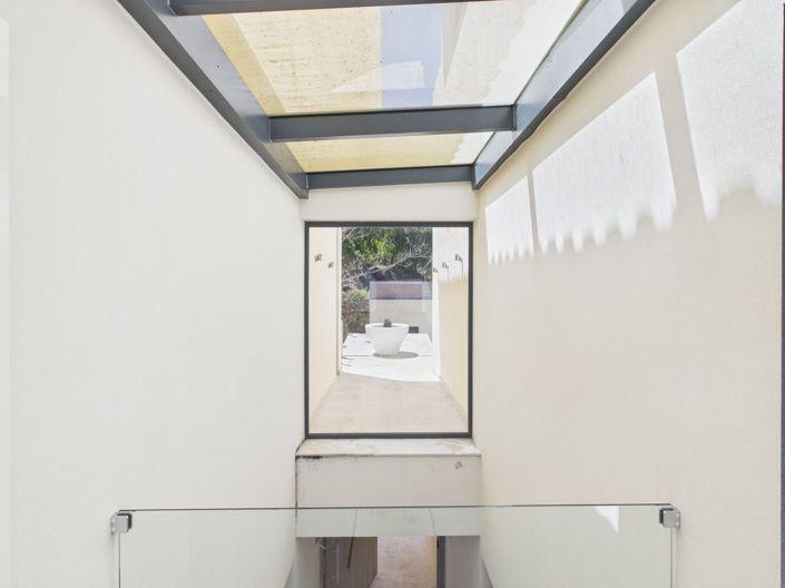 Image No.26-9 Bed House for sale